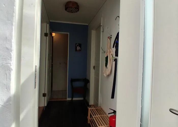 Calme Et Sur * برغن